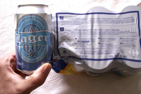 Piwo bezalkoholowe ma alkohol? Nie, to piwo Lager 0,0% vol. jest bezalkoholowe.